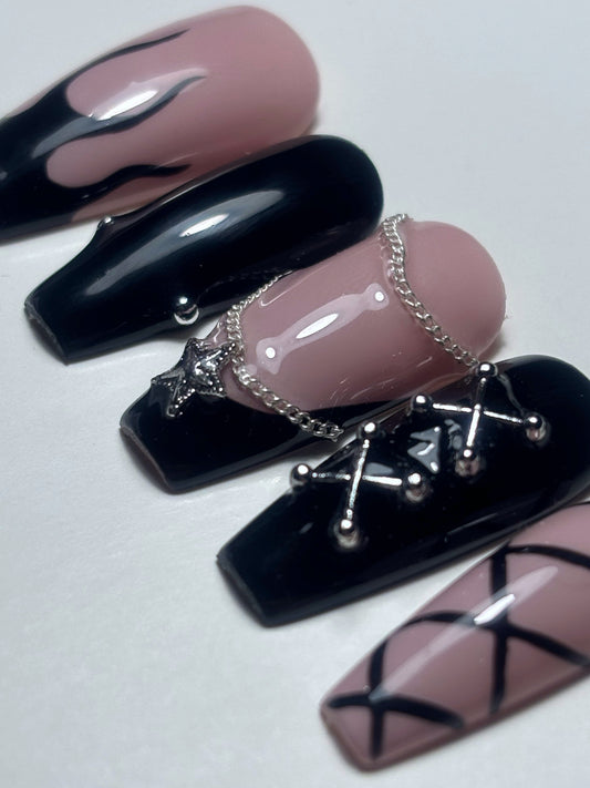 GOTHIC🗝️