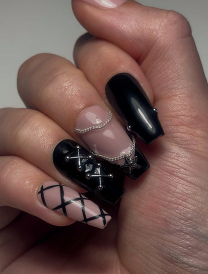 GOTHIC🗝️